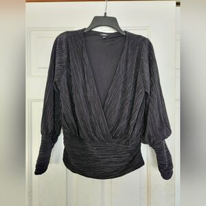 Express Black Top M